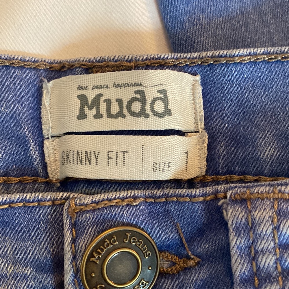 Jeans - Picture 2 of 3